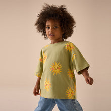 Load image into Gallery viewer, Green Sun Character Girls Short Sleeve T-Shirt (3mths-6yrs)
