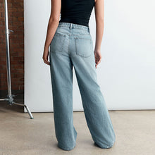Load image into Gallery viewer, Light Blue Wide Leg Jeans

