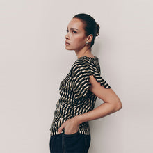 Load image into Gallery viewer, Green Geo Print Flutter Sleeve Textured Smart Top
