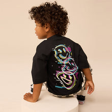 Load image into Gallery viewer, Black Short Sleeve Back Print T-Shirt

