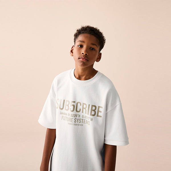 White Sub5cribe Graphic Print Heavyweight Short Sleeve T-Shirt