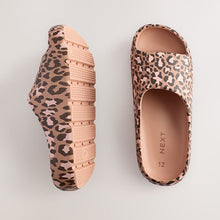 Load image into Gallery viewer, Animal Print Chunky Sliders
