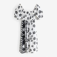 Load image into Gallery viewer, Monochrome Puff Sleeve Off Shoulder Midi Dress

