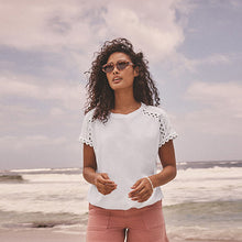 Load image into Gallery viewer, White Short Sleeve Bubble Hem T-Shirt
