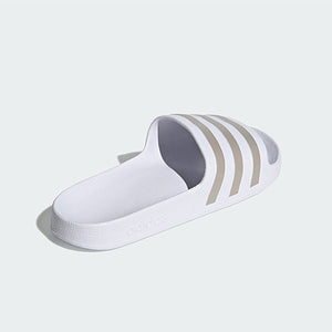Adilette Aqua Slides