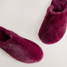 Load image into Gallery viewer, Burgundy Red Faux Fur Mule Slippers
