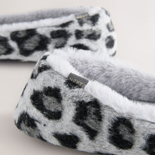 Load image into Gallery viewer, Grey Animal Print Ballerina Flat Slippers
