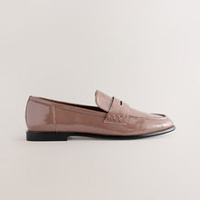 Load image into Gallery viewer, Mocha Brown Forever Comfort® Round Toe Penny Loafers
