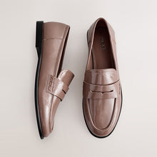 Load image into Gallery viewer, Mocha Brown Forever Comfort® Round Toe Penny Loafers
