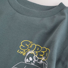 Load image into Gallery viewer, Grey Back Print Relaxed Fit Graphic Long Sleeve Cotton T-Shirt (6-12yrs)
