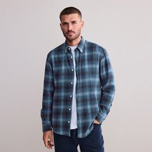 Load image into Gallery viewer, Blue Signature Long Sleeve Check Shirt
