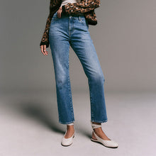 Load image into Gallery viewer, Dark Blue Mid Rise Ankle Straight Leg Jeans
