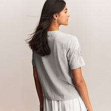 Load image into Gallery viewer, Grey Floral Print Embellished T-Shirt
