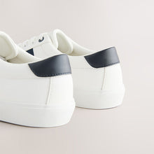 Load image into Gallery viewer, White Side Stripe Smart Casual Trainers
