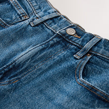 Load image into Gallery viewer, Mid Blue Column Mom Jeans
