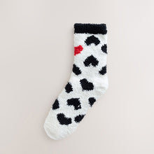 Load image into Gallery viewer, Black/White Red Hearts Cosy Ankle Socks 2 Pack
