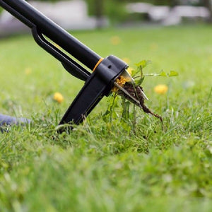 Xact™ 4-tooth weeder
