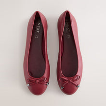 Load image into Gallery viewer, Red Round Toe Leather Ballerina Shoes
