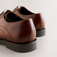Load image into Gallery viewer, Tan Brown Leather Derby Shoes
