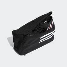 Load image into Gallery viewer, ESSENTIALS TRAINING SHOE BAG
