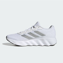 Load image into Gallery viewer, Switch Move Running Shoes
