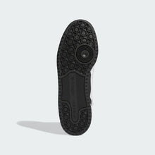 Load image into Gallery viewer, Forum Mid Shoes
