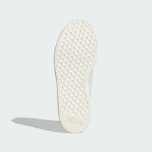 Load image into Gallery viewer, Advantage Base 2.0 Shoes
