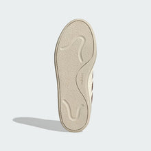 Load image into Gallery viewer, Courtblock Shoes
