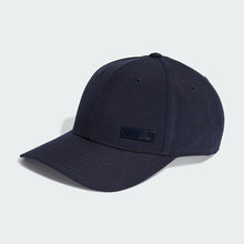 Load image into Gallery viewer, METAL BADGE LIGHTWEIGHT BASEBALL HAT
