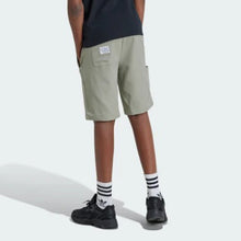 Load image into Gallery viewer, Shmoofoil Cargo Shorts Kids
