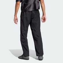 Load image into Gallery viewer, Adicolor 2000s Woven Track Pants
