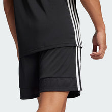 Load image into Gallery viewer, Tiro 25 Essentials Shorts
