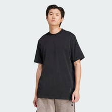 Load image into Gallery viewer, Fashion Label Graphic Tee
