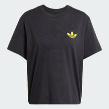 Load image into Gallery viewer, Smiley Loose 3-Stripes Tee
