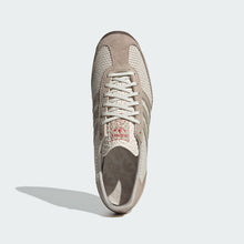 Load image into Gallery viewer, SL 72 OG Shoes
