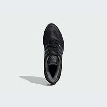 Load image into Gallery viewer, OZWEEGO Pro Sneakers
