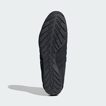 Load image into Gallery viewer, Adi Racer Lo Shoes
