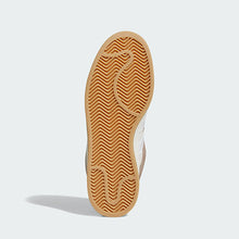 Load image into Gallery viewer, Campus 00s Beta Shoes
