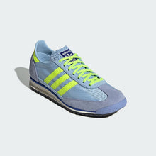 Load image into Gallery viewer, SL 72 OG Shoes
