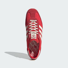 Load image into Gallery viewer, SL 72 OG Shoes

