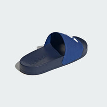 Load image into Gallery viewer, ADILETTE SHOWER LOGO SANDALS KIDS

