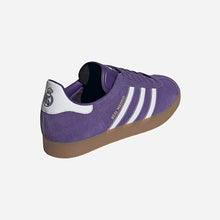 Load image into Gallery viewer, Gazelle Real Madrid Terrace Icons Shoes
