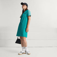 Load image into Gallery viewer, LFC ICON DRESS
