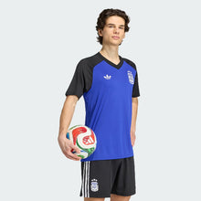 Load image into Gallery viewer, Argentina 26 Away Pre Match Jersey
