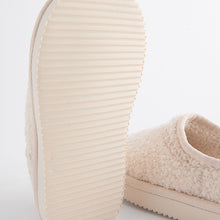 Load image into Gallery viewer, Neutral Borg Shoot Slippers
