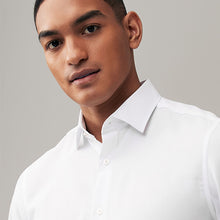 Load image into Gallery viewer, White Regular Fit Trimmed Easy Care Single Cuff Oxford Shirt

