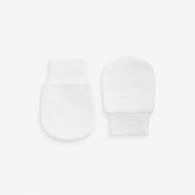 Load image into Gallery viewer, Pink 3 Pack Baby Scratch Mitts
