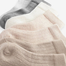 Load image into Gallery viewer, Brown 7 Pack Rib Baby Socks (0mths-2yrs)
