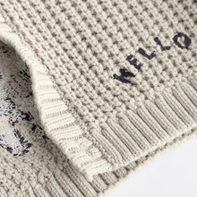 Load image into Gallery viewer, Grey Giraffe 100% Cotton Cardigan (0mths-18mths)
