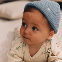 Load image into Gallery viewer, Blue/Grey Baby Beanie Hats 2 Pack (0mths-18mths)
